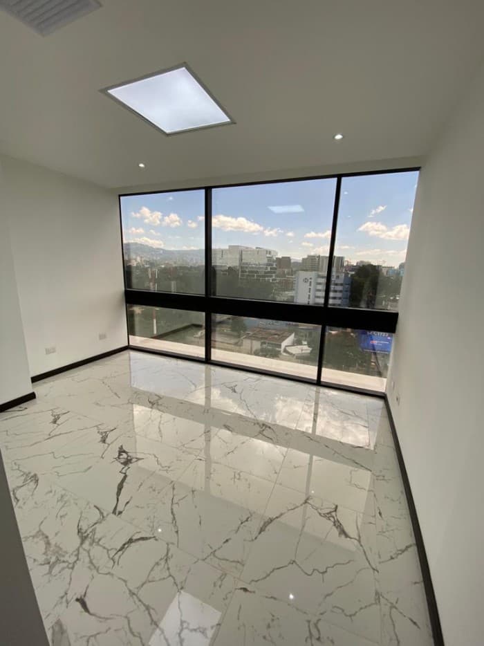 Clínica Medica en Renta en Renovati Zona 10 - foto 2