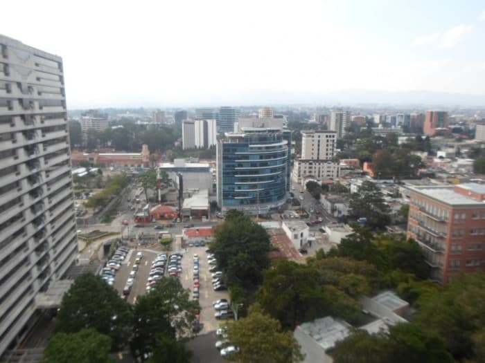 Hermoso Pent house en alquiler en Zona 10 Guatemala - foto 4