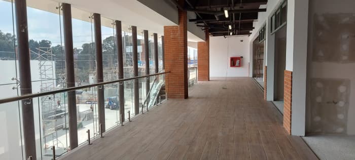 Local Comercial en Renta en la Zona 12 Avenida Petapa - foto 3
