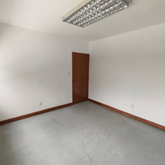 Casa ideal Oficinas en Renta zona 14  - foto 24