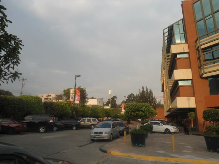Local en venta para inversion en zona 13 Americas - foto 3