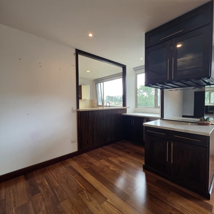 En Alquiler Apartamento en Tiffany Zona 14 - foto 5