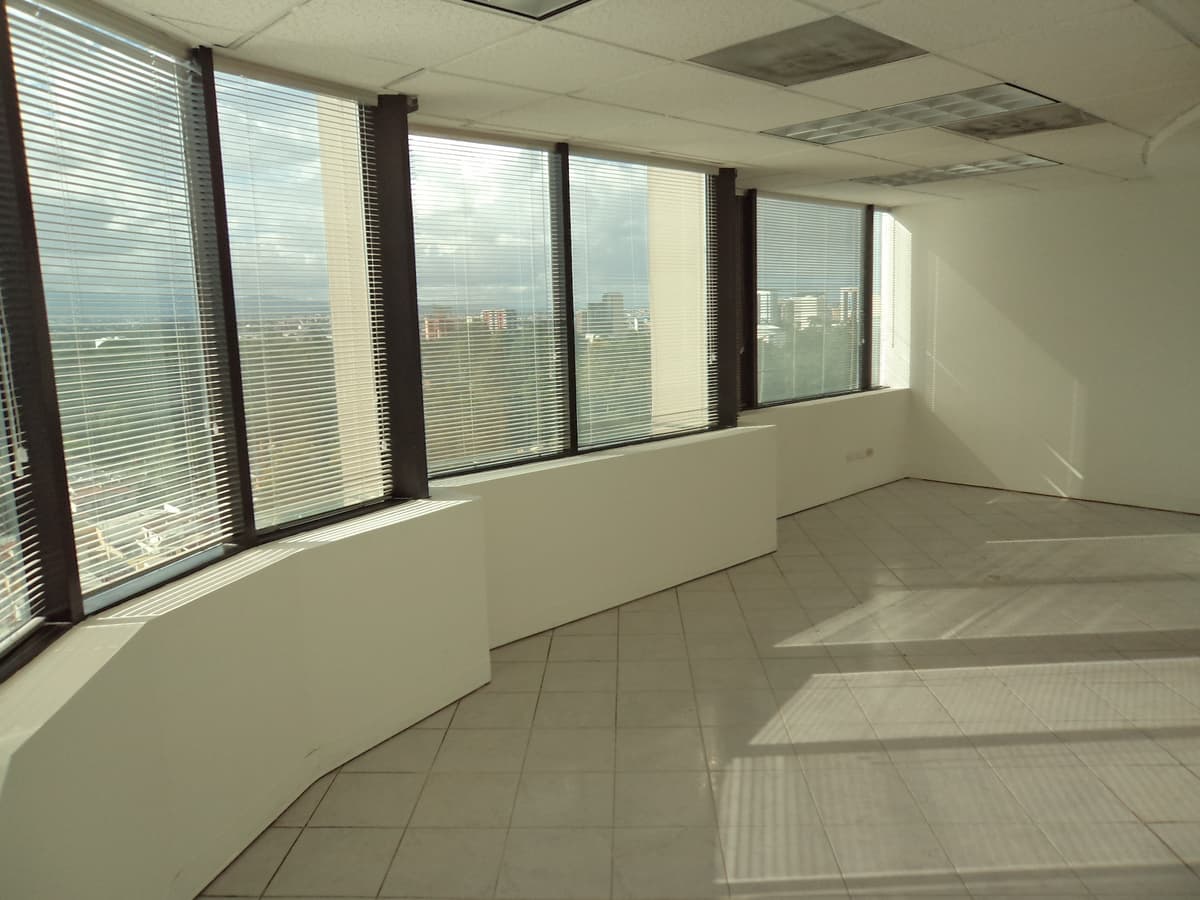 En Renta Oficina en Zona 14 Europlaza Guatemala - foto 2