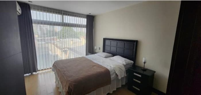 En Alquiler Apartamento Amueblado en Zona 15  - foto 3