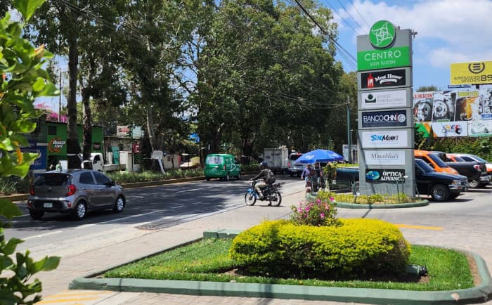 Local comercial en renta San Lucas Sacatepéquez - foto 4