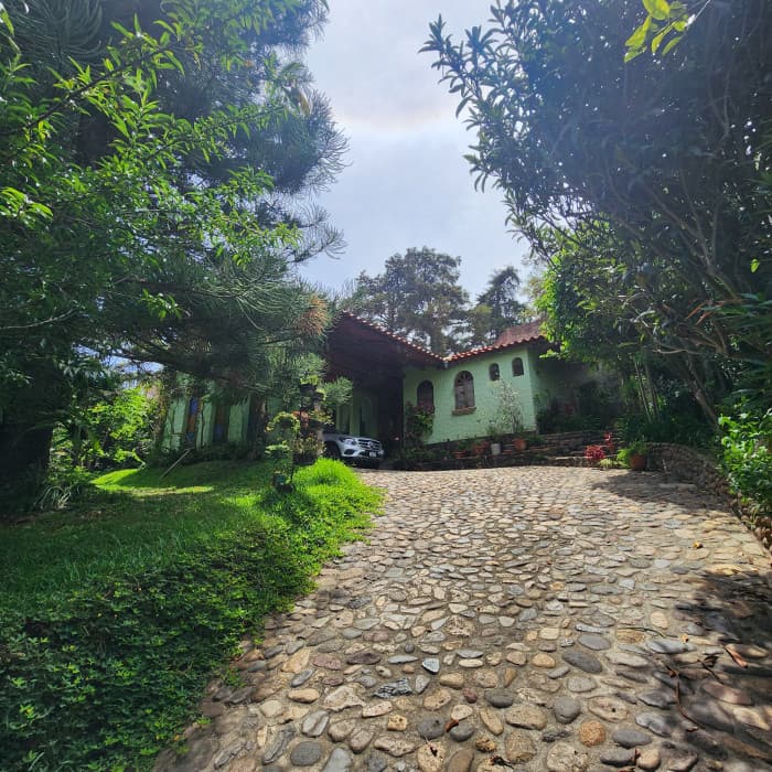 Casa en Venta en Zona 16 cercana Hospital Militar - foto 3