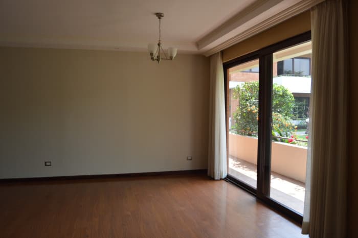VENTA de Apartamento EN ZONA 10 Oakland  - foto 2