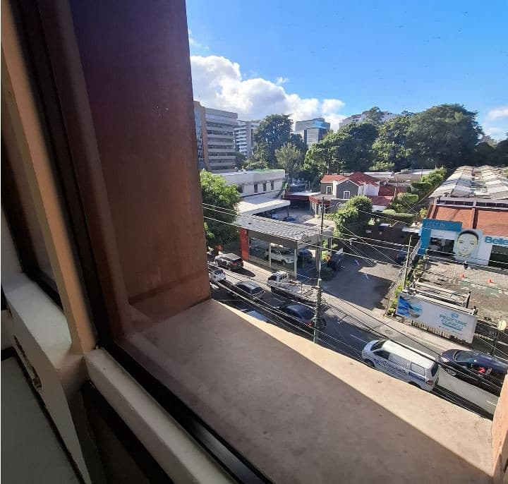 Oficina en Renta en Zona 10 Guatemala | Espacio Comercial - foto 3