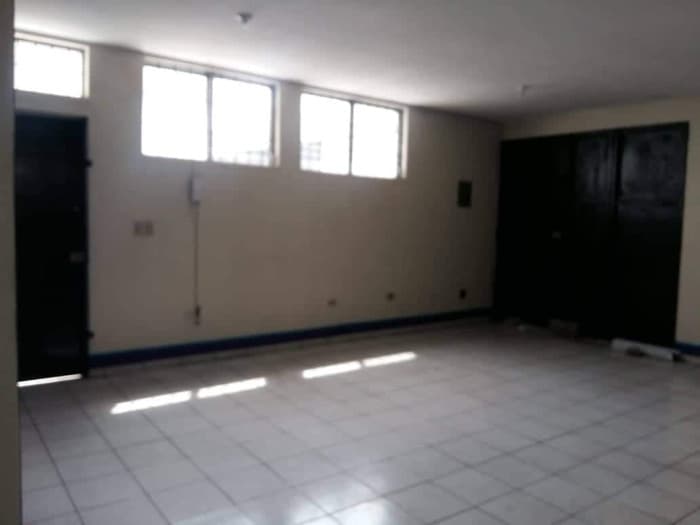  casa EN ALQUILER uso comercial  Zona 9 Guatemala - foto 2
