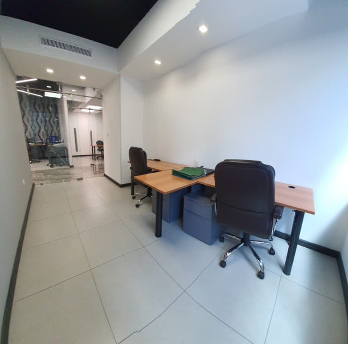 Espacio en Oficina en Renta Edificio Europlaza Zona 14 - foto 4