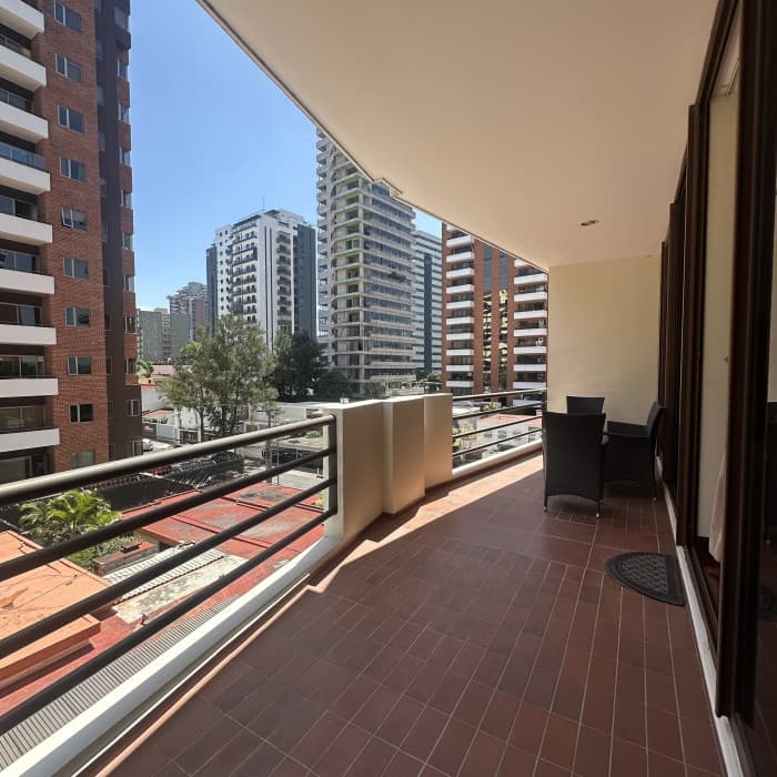 En Venta y Renta Apartamento en Edificio de Zona 14 - foto 2
