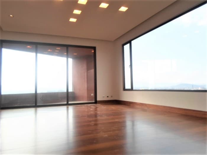 Hermoso Pent house en alquiler en Zona 10 Guatemala - foto 3