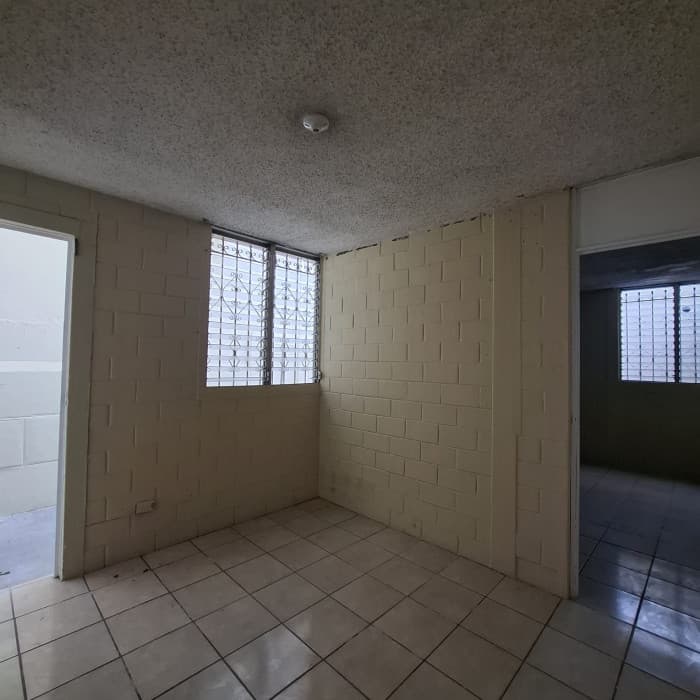 Casa Bodega residencial en zona 2 Mixco Guatemala - foto 11