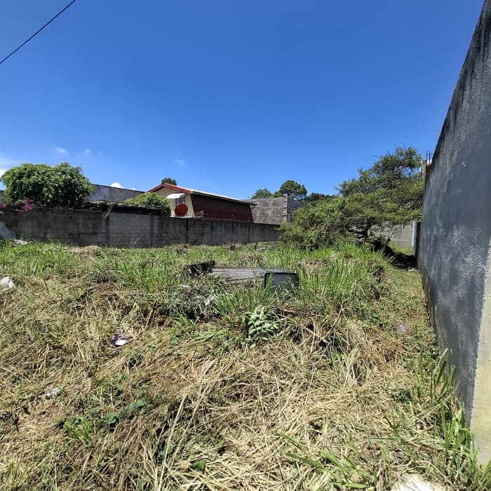 Terreno de venta en Los Eucaliptos zona 8 de Mixco - foto 2