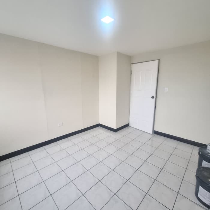 Oficina Comercial en Renta en Zona 10 Ciudad de Guatemala - foto 2