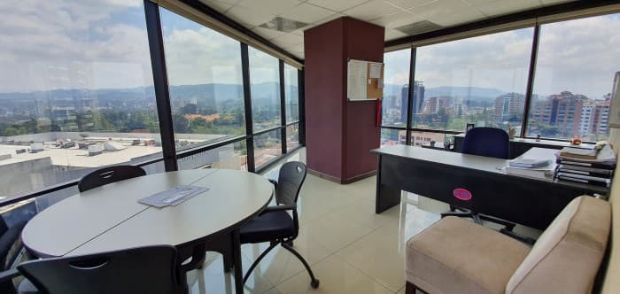 Oficina 848mts. en venta Design zona 10 para inversión  - foto 2