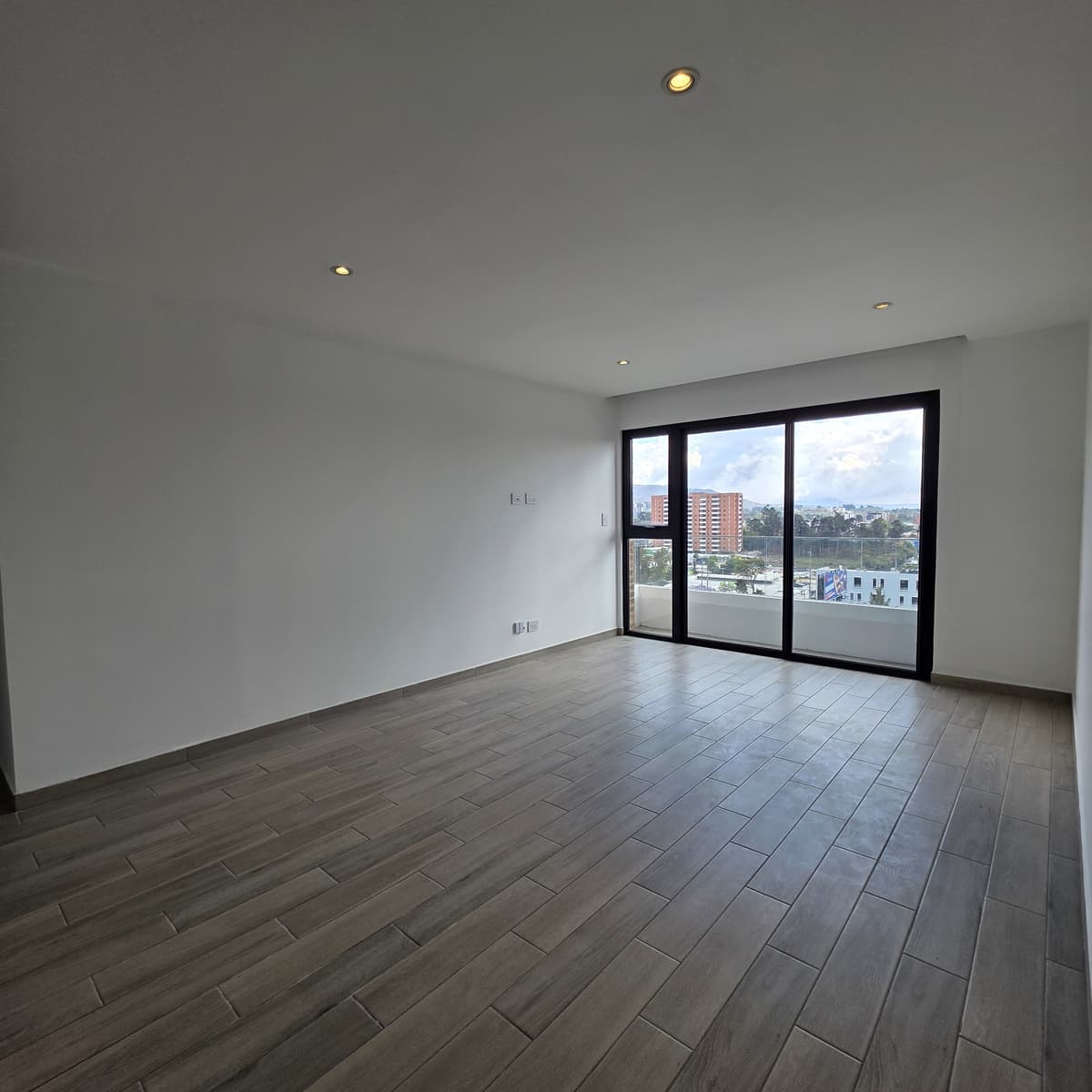 Apartamento en Alquiler en Parque 10 Guatemala - foto 2