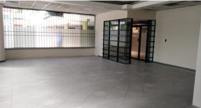 En venta Local comercial en Zona 12 Guatemala - foto 2