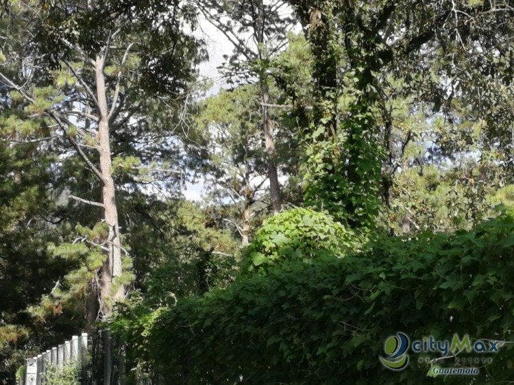 Terreno residencial en venta en Los Pinos Mixco zona 7 - foto 2