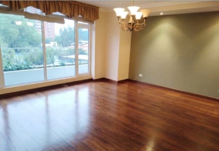 Apartamento en venta zona 10 con 3 habitaciones  - foto 4