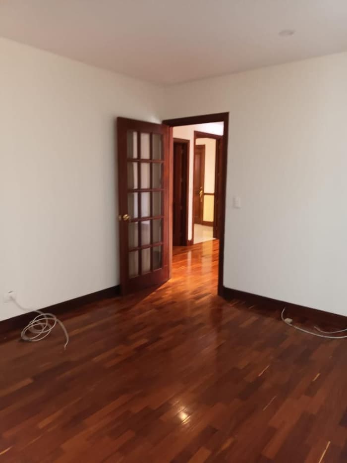 Apartamento En Renta en Zona 10 Altos De Santa Clara - foto 4