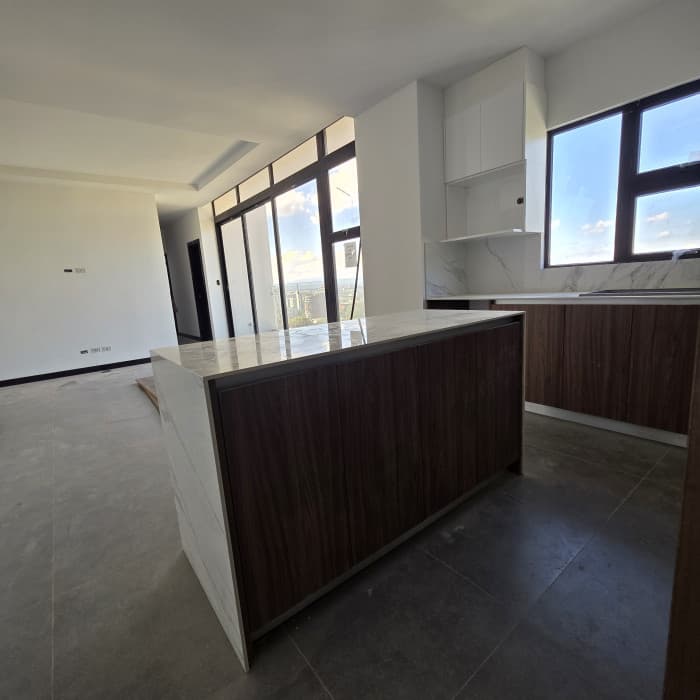 Apartamento 3 Dormitorios en Venta Zona 15 Nivel Alto - foto 4