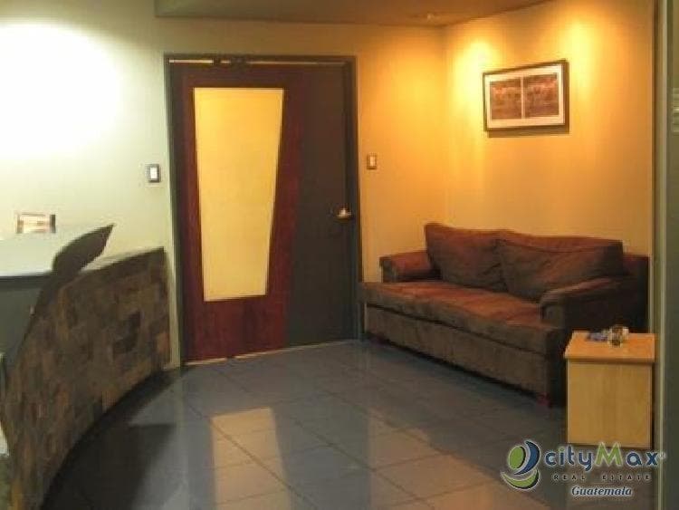 Amplia Oficina en Venta en Ave Reforma Zona 9 - foto 4
