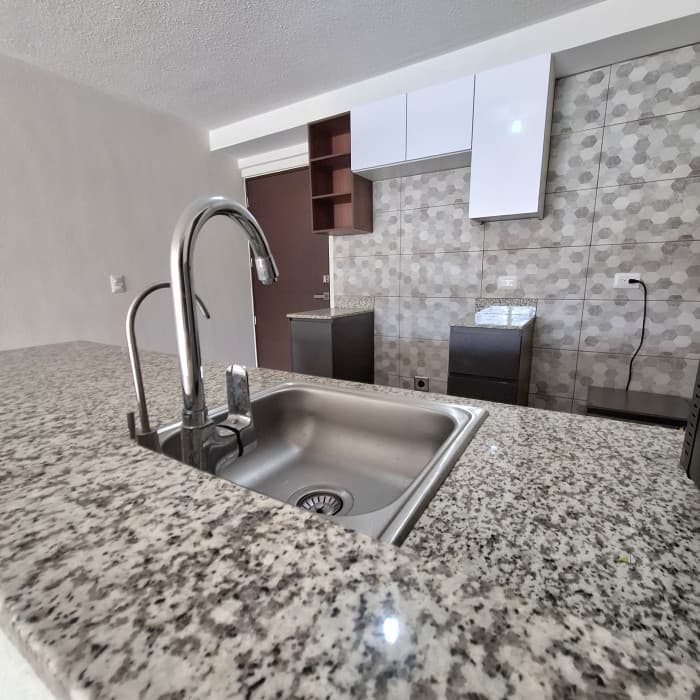 Apartamento en Venta para Inversión en Zona 16 Senderos - foto 2