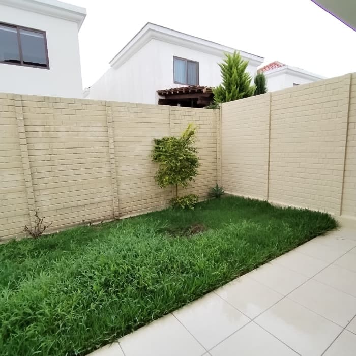 Casa en Venta para INVERSIÓN en Zona 16  - foto 4