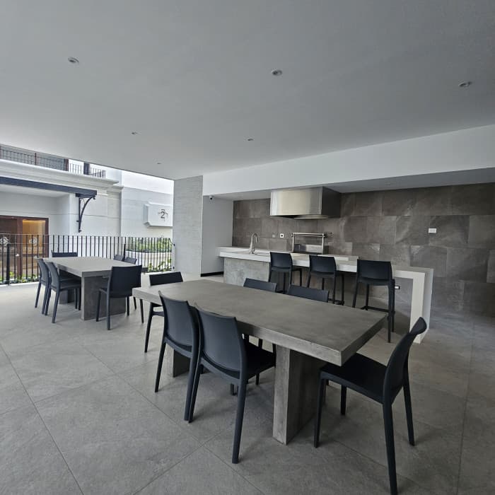 Apartamento en Venta en Nogales de Cayala Z.16 - foto 4