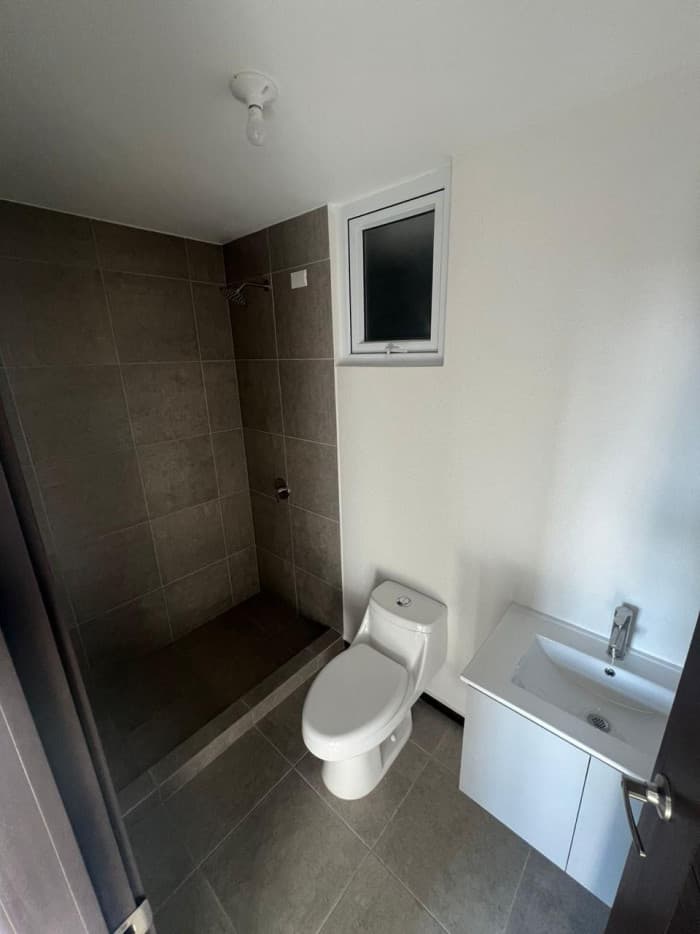 Apartamento en Renta Parque San Jorge Zona 11 - foto 3