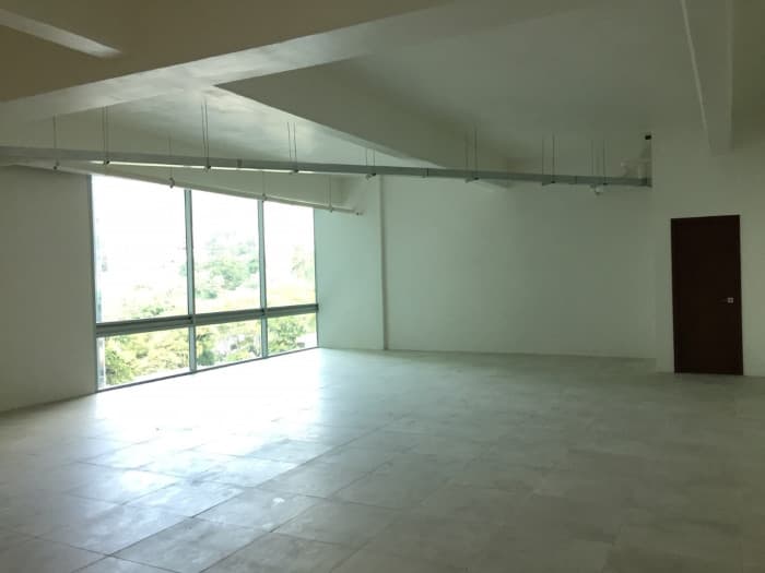 Oficina Nueva en venta en obra gris en zona 15 VH 2 - foto 3