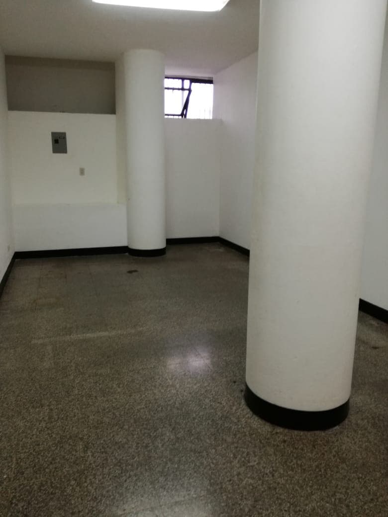 Local comercial en renta Centro Comercial en la zona 1 - foto 2
