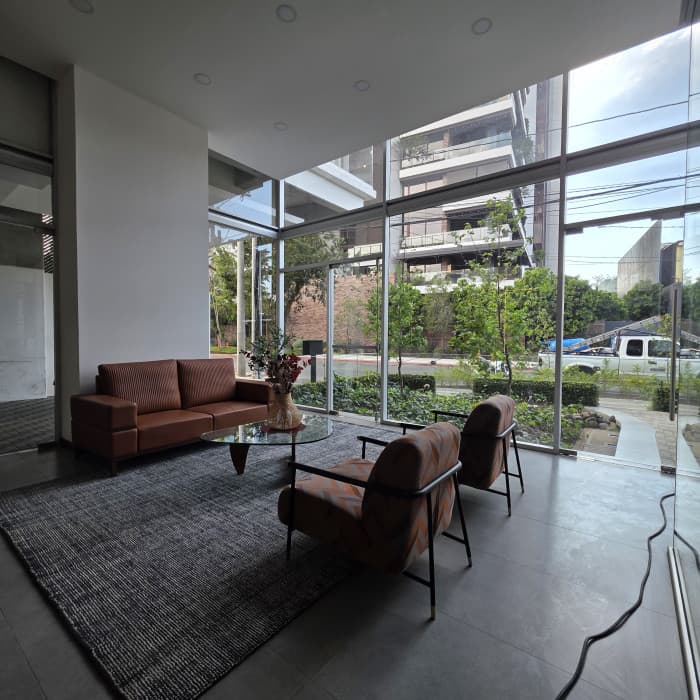 Apartamento 3 Dormitorios en Venta Zona 15 Nivel Alto - foto 2