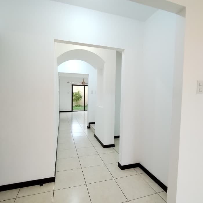 Casa en Venta en Vistas De San Isidro Zona 16 INVERSIÓN - foto 4