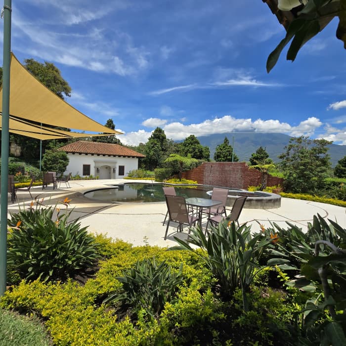 Casa Venta Hacienda Comendador cerca Antigua Guatemala - foto 2
