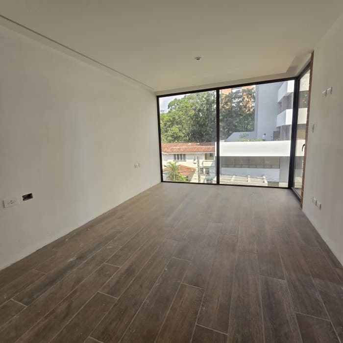  Zona 13 Avenida Las Americas Apartamento en Venta - foto 9