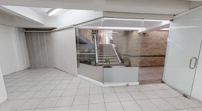 Local comercial en renta en zona 10 Murano Center - foto 2