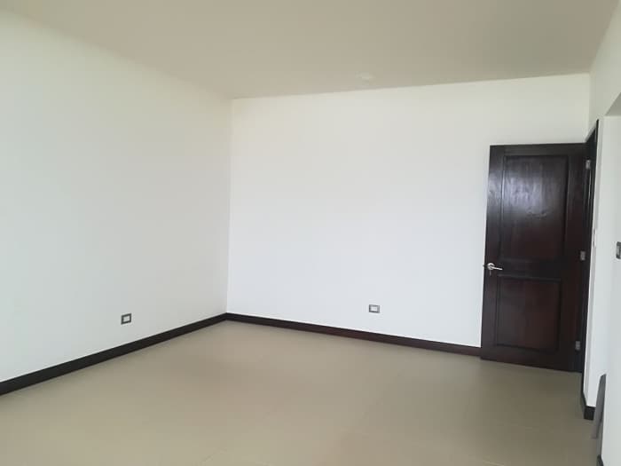 En Venta o Alquiler casa con lindas vistas en Muxbal!!! - foto 4