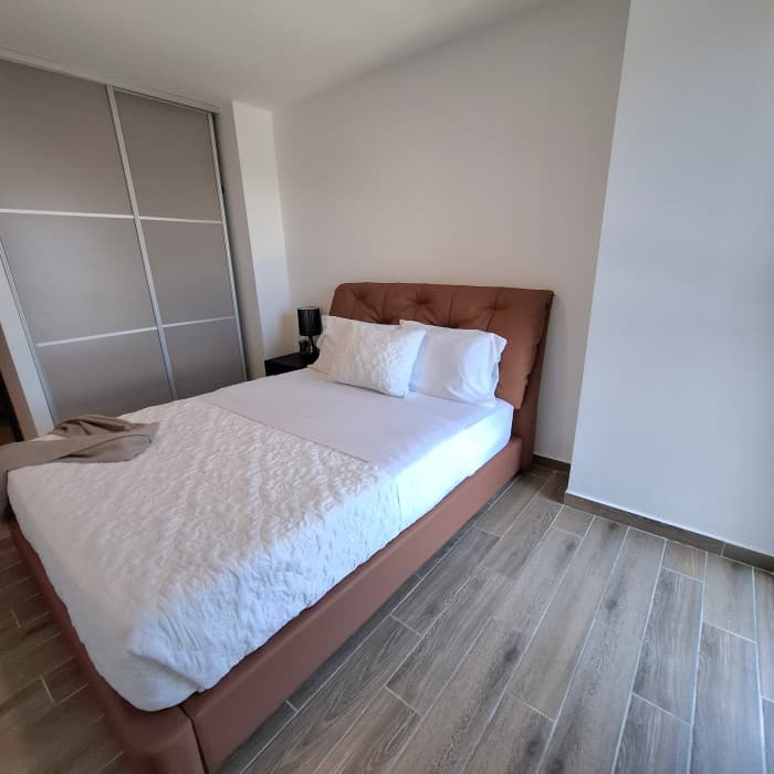 Apartamento Amueblado de 3 Habitaciones en Parque 14 - foto 14