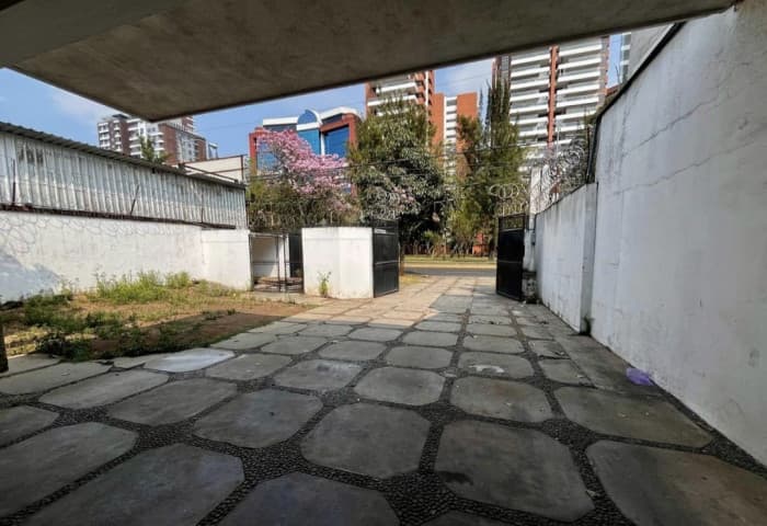 Casa Comercial En Renta Sobre Avenida Las Americas Z 13 - foto 2