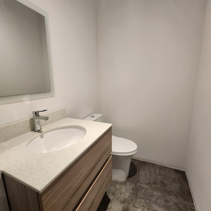 Apartamento en venta en la zona 14 la Villa  - foto 4
