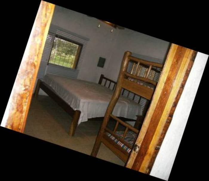 En Alquiler hermosa casa amueblada en Izabal Guatemala - foto 2