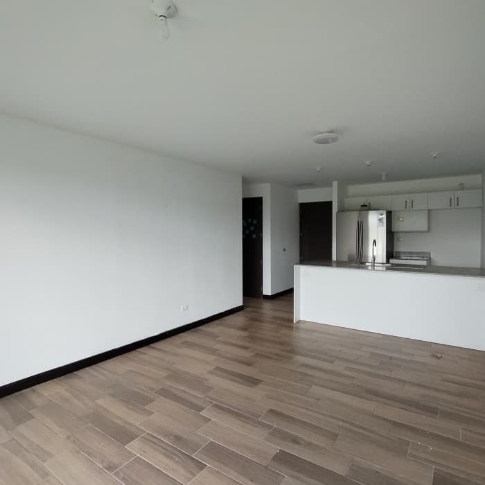 Apartamento en venta o renta en zona 2 Ciudad Nueva  - foto 3