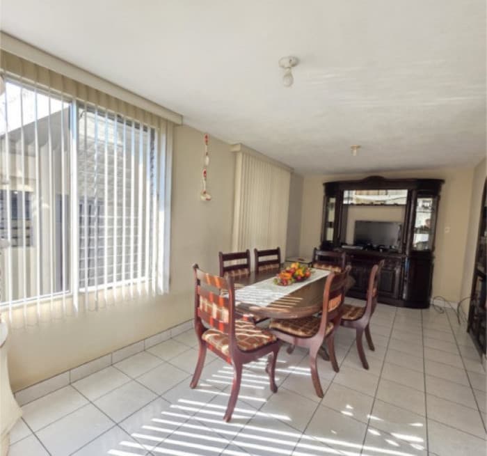 Casa en Venta en Valle del Sol zona 4 de  Mixco  - foto 2