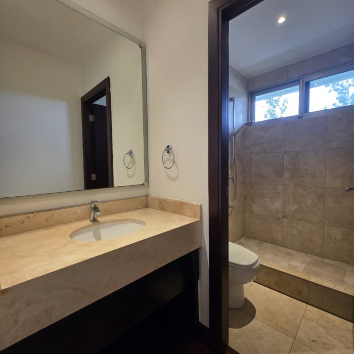 En Alquiler Apartamento en Tiffany Zona 14 - foto 19