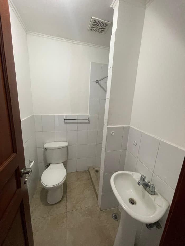 En Renta Apartamento en Tadeus Zona 14 - foto 11