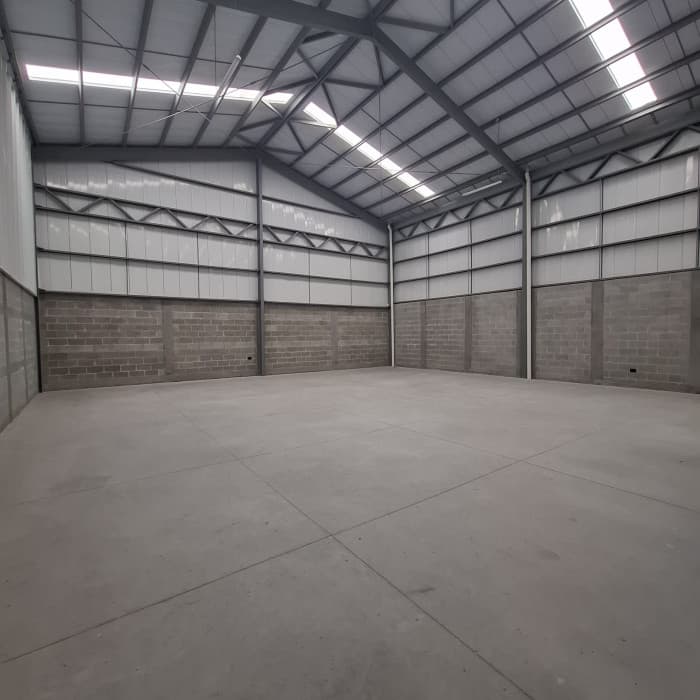 Ofibodegas de 406.10 m2 en Renta en Villa Canales NUEVA - foto 4