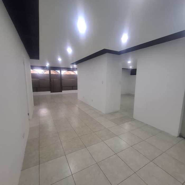 Oficina en Renta en Zona 10 Guatemala | Espacio Comercial - foto 2