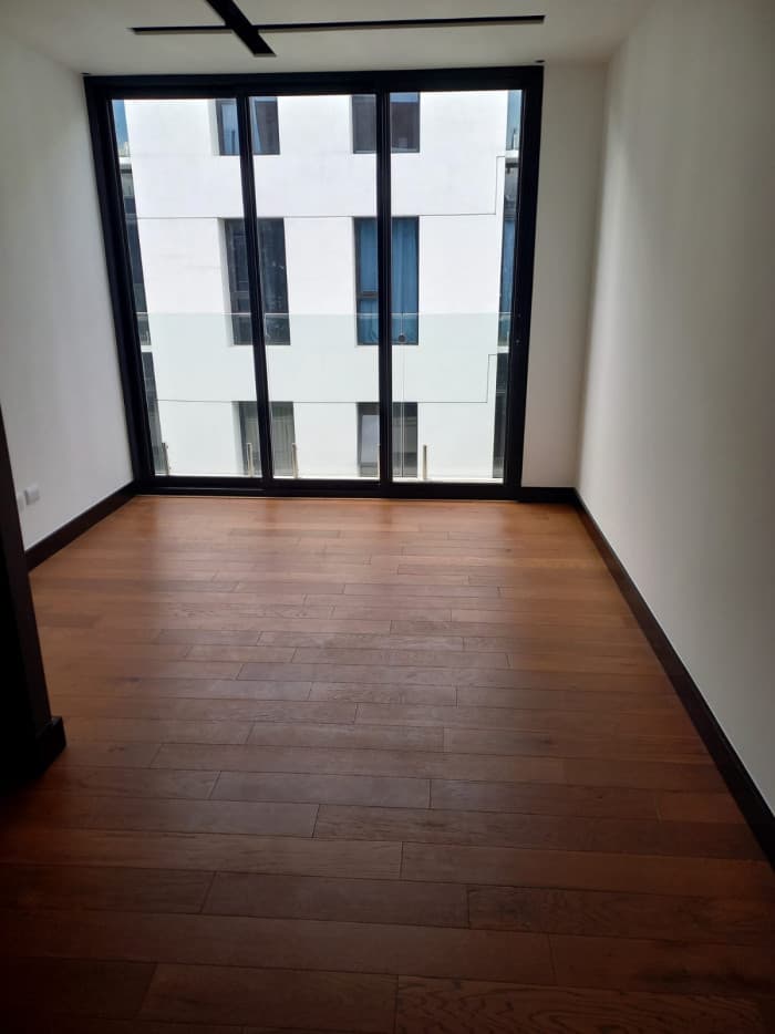 Apartamento en Venta o Renta Villa Mariscal Zona 11 - foto 2